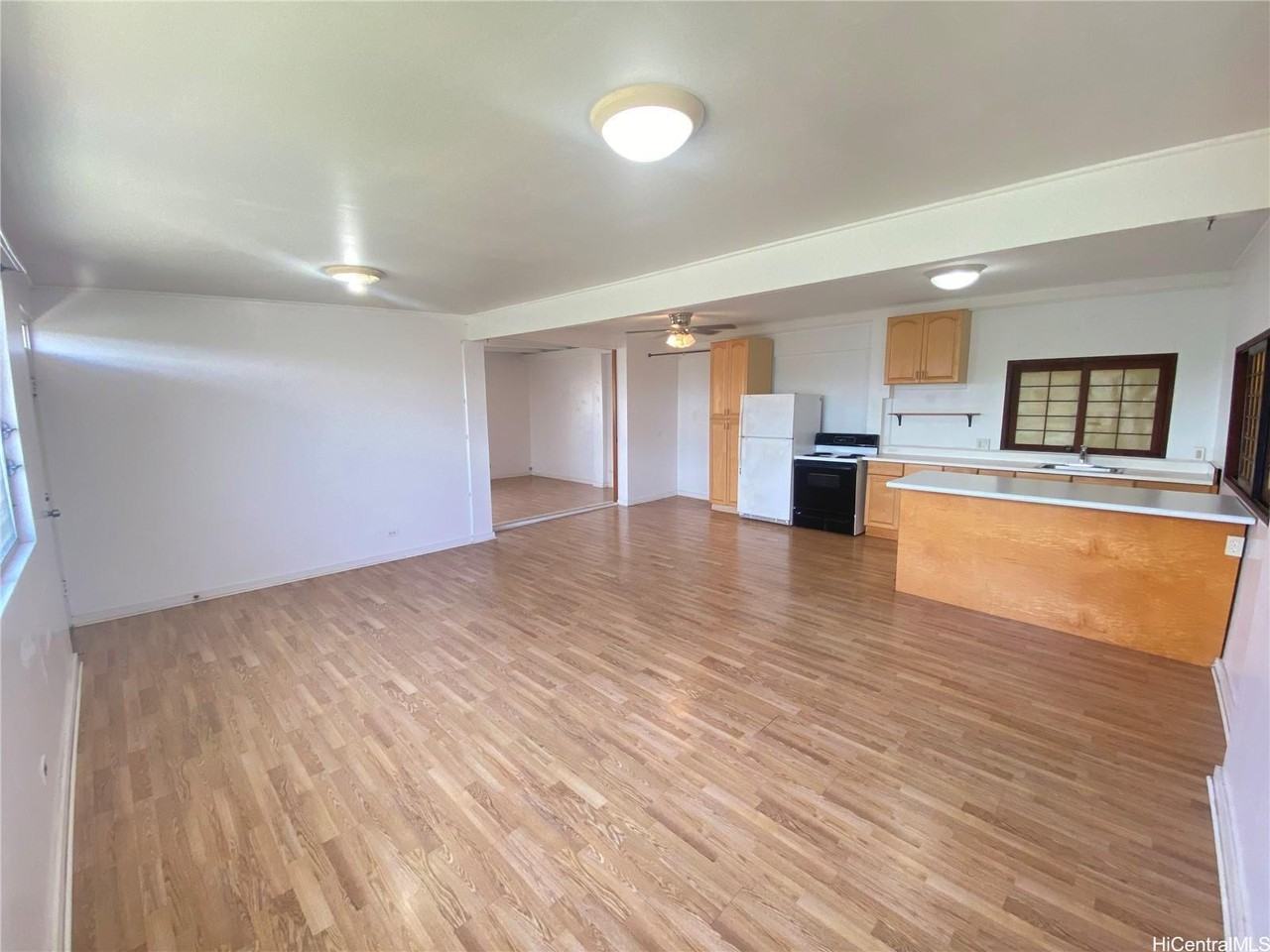 3212 Hayden St #C - Photo 5 of 10