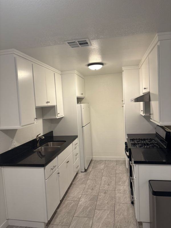 301 N Tustin Ave - Photo 7 of 10