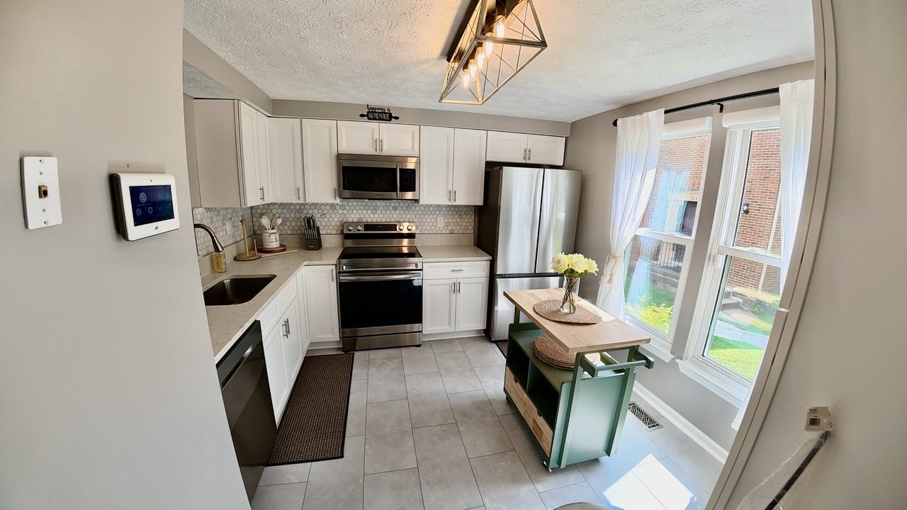 3643 Van Horn Way - Photo 2 of 17