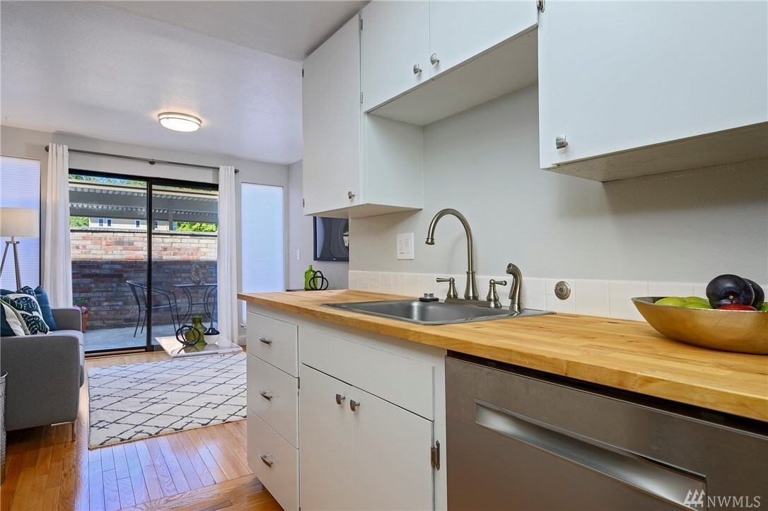 172 Sw 200th St #172 - Photo 4 of 25