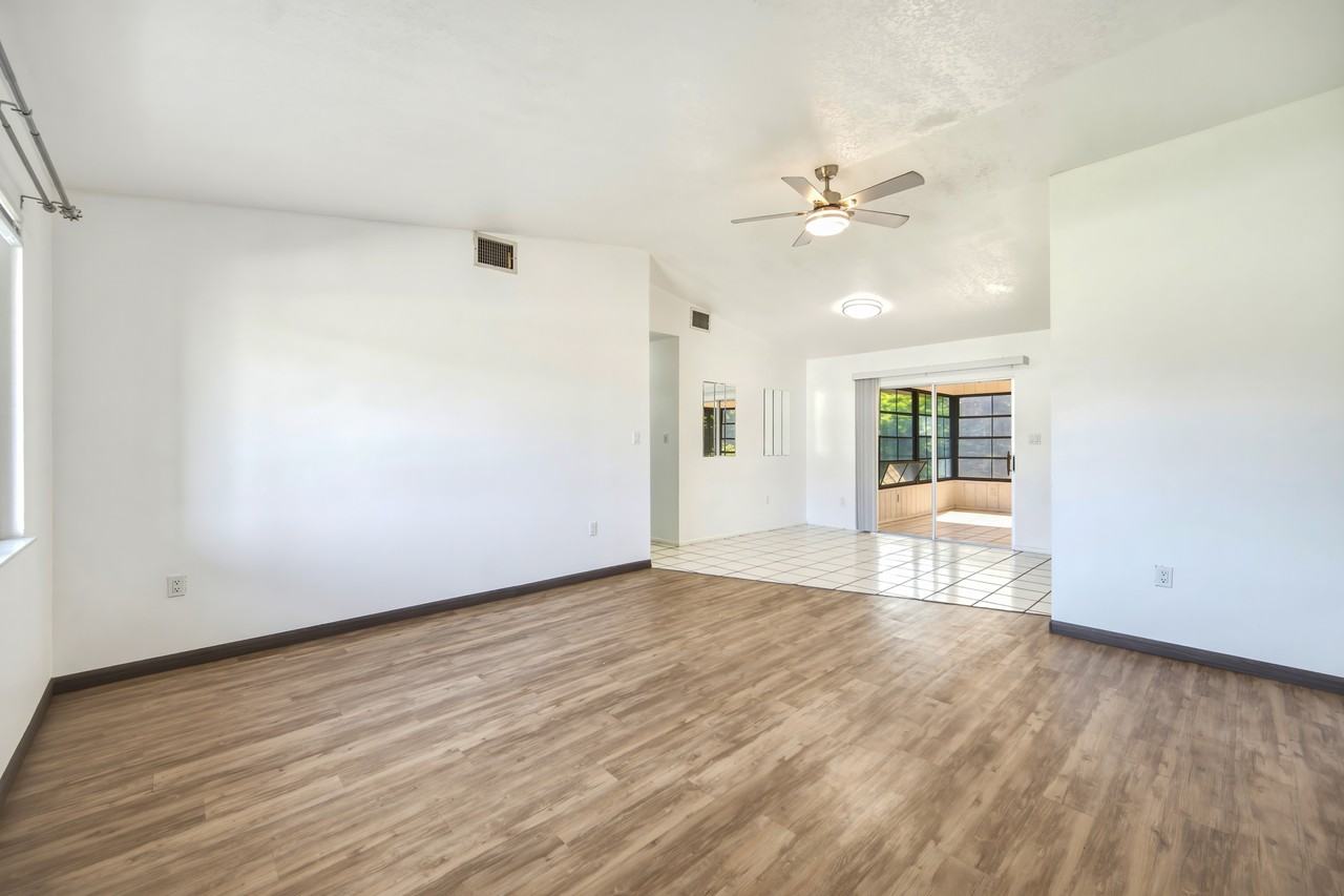 1326 Birchcrest Blvd - Photo 3 of 17