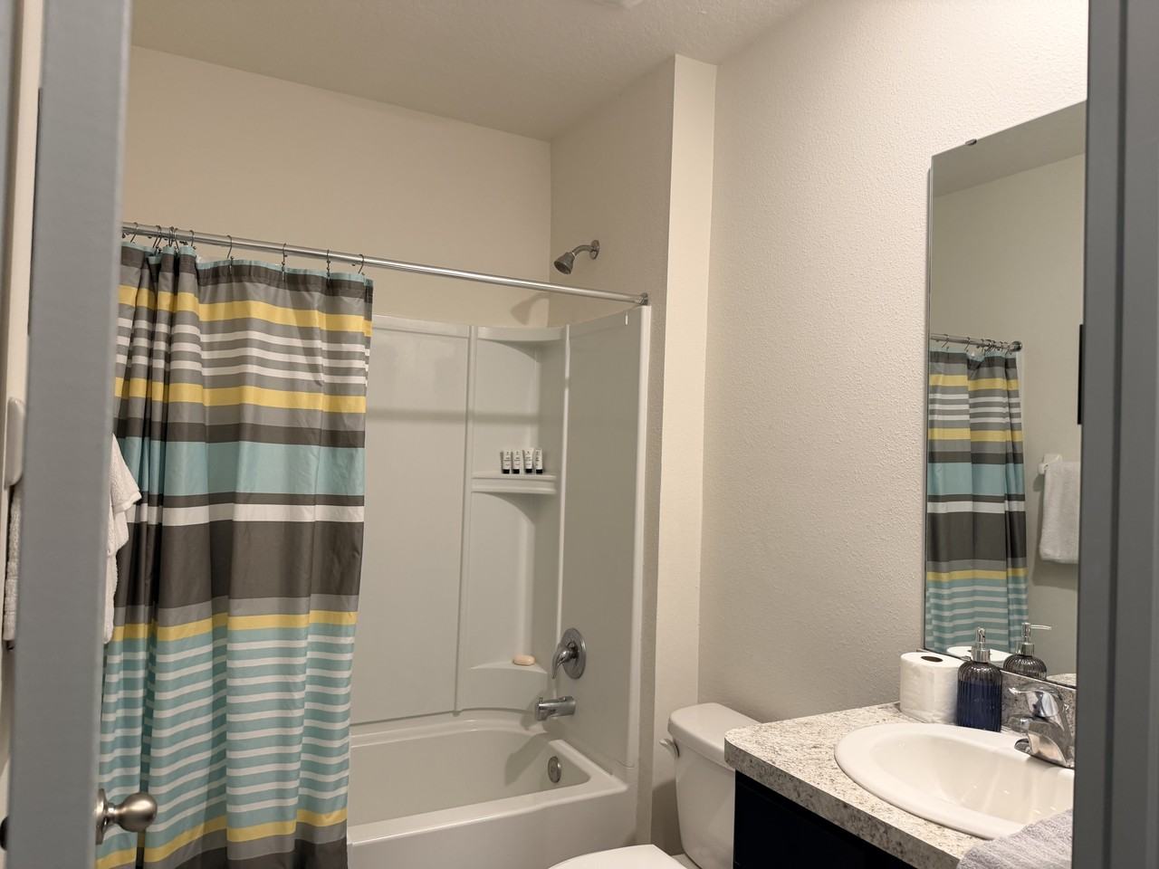 8484 Bower Bass Cir - Photo 4 of 7