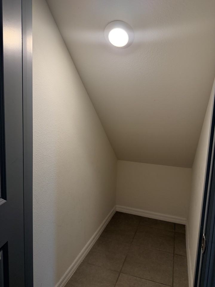 8484 Bower Bass Cir - Photo 6 of 7