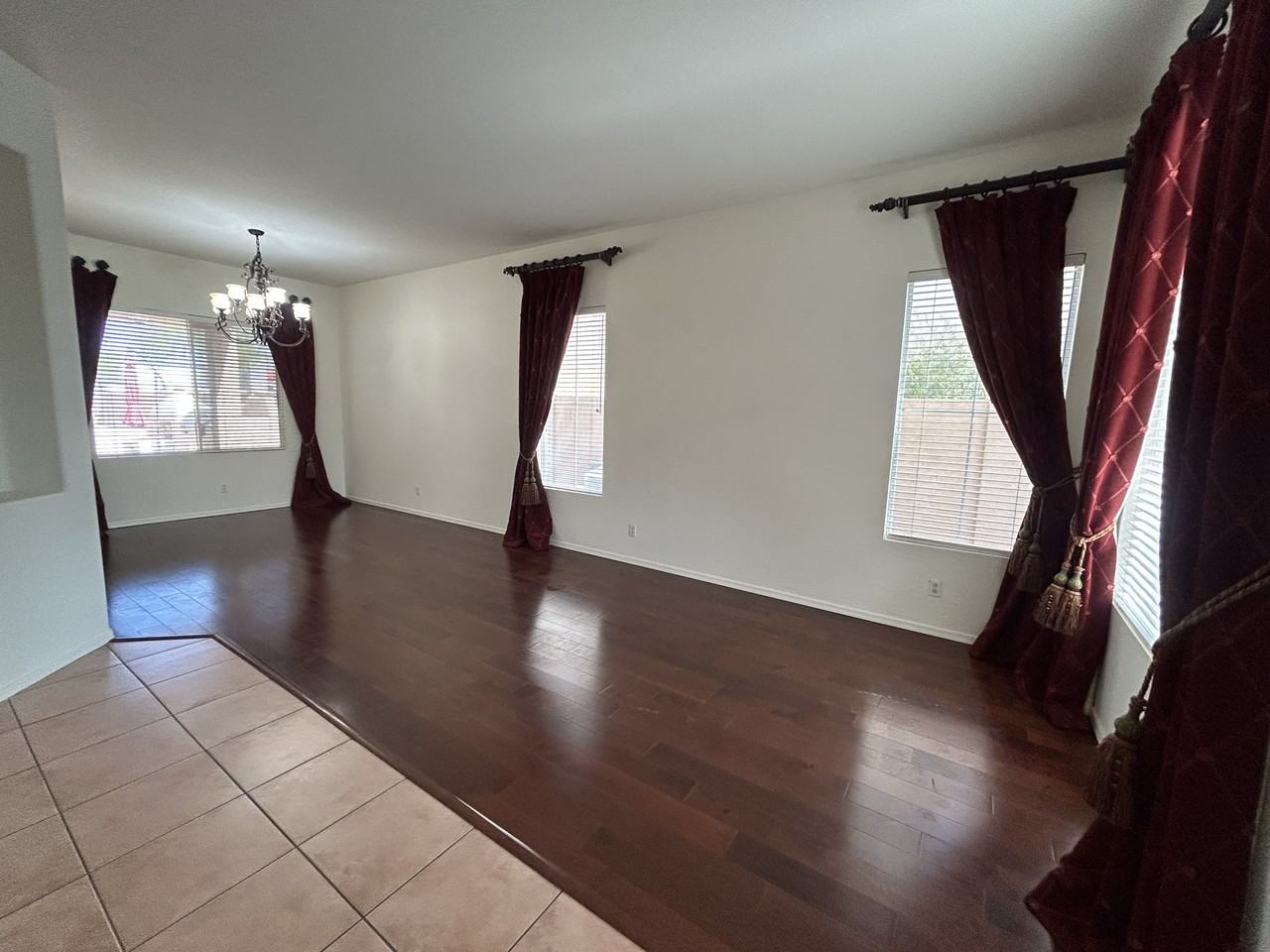 9885 S La Rosa Dr - Photo 5 of 48