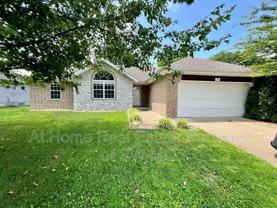207 N Carlisle Dr - Photo 1 of 1