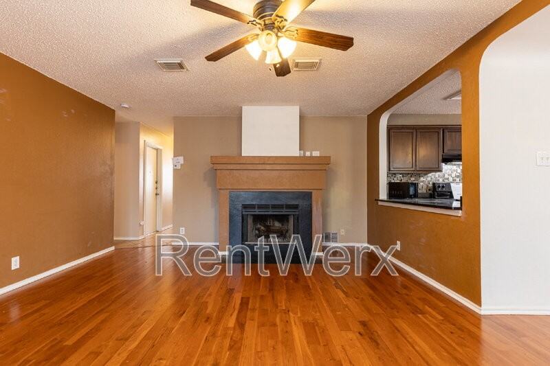 5602 Timber Bark - Photo 4 of 28