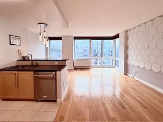 413 Main St #5 - Photo 2 of 3