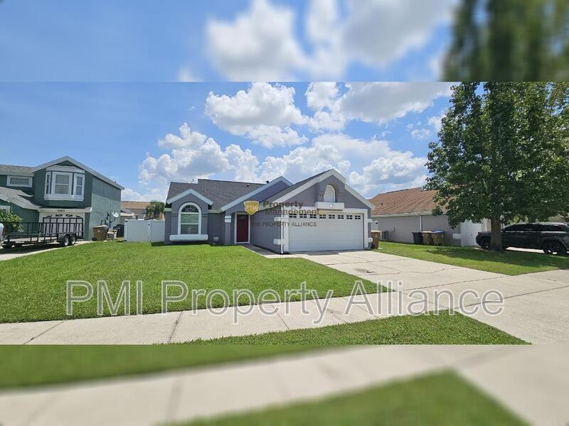 2517 Davenport Cir - Photo 2 of 16