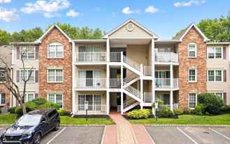 77 Cheverny Ct - Photo 1 of 1