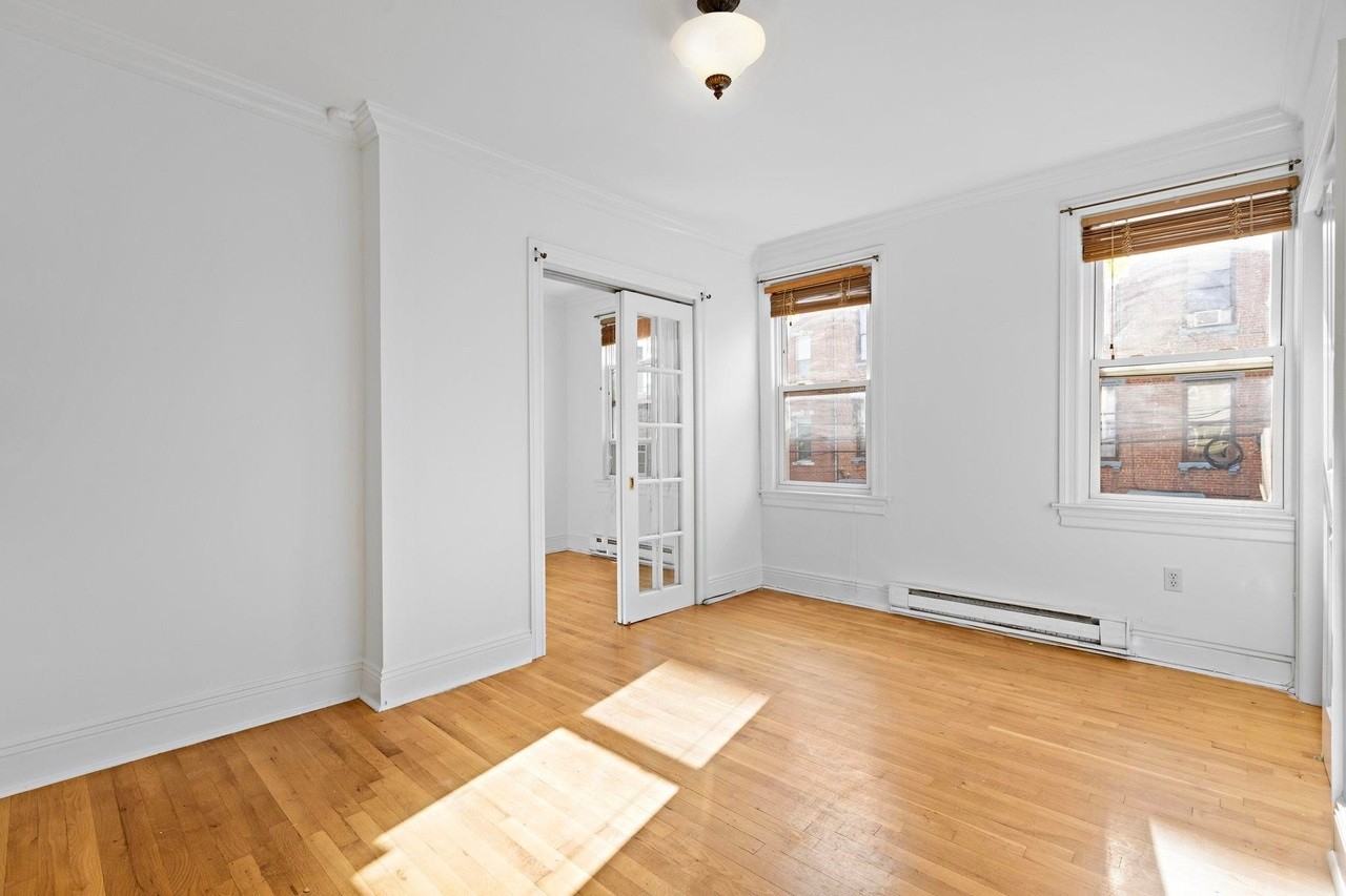 400 2nd St - Photo 7 of 12