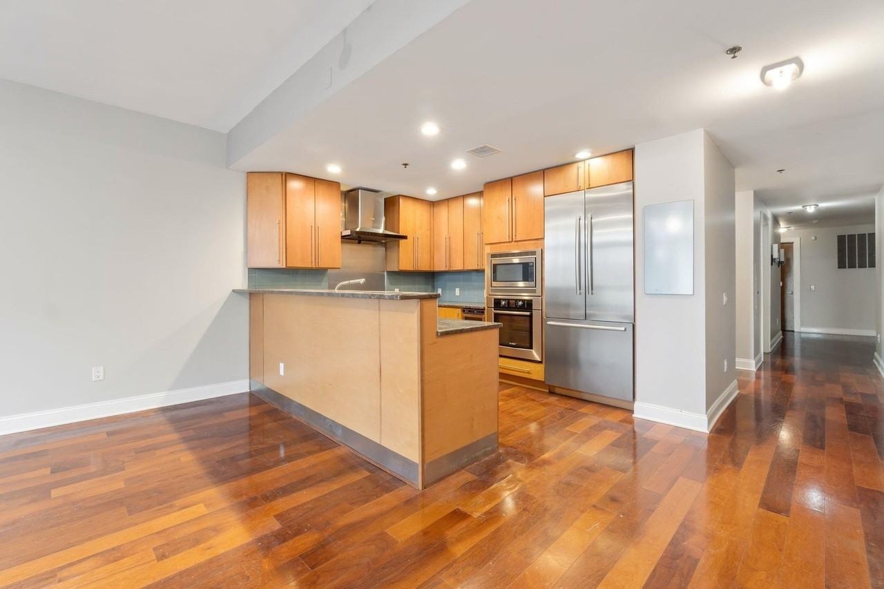 78 Jackson St - Photo 4 of 22