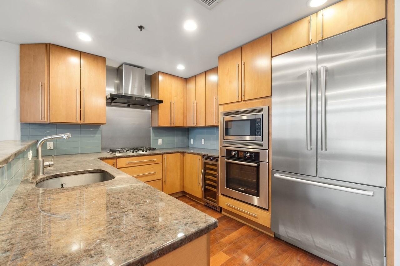 78 Jackson St - Photo 5 of 22