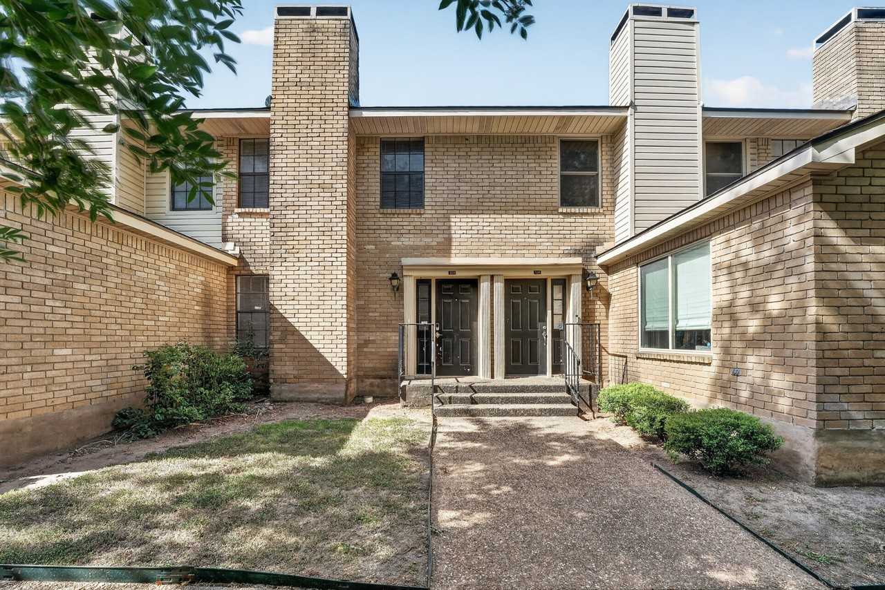 8400 Jamestown Dr #512