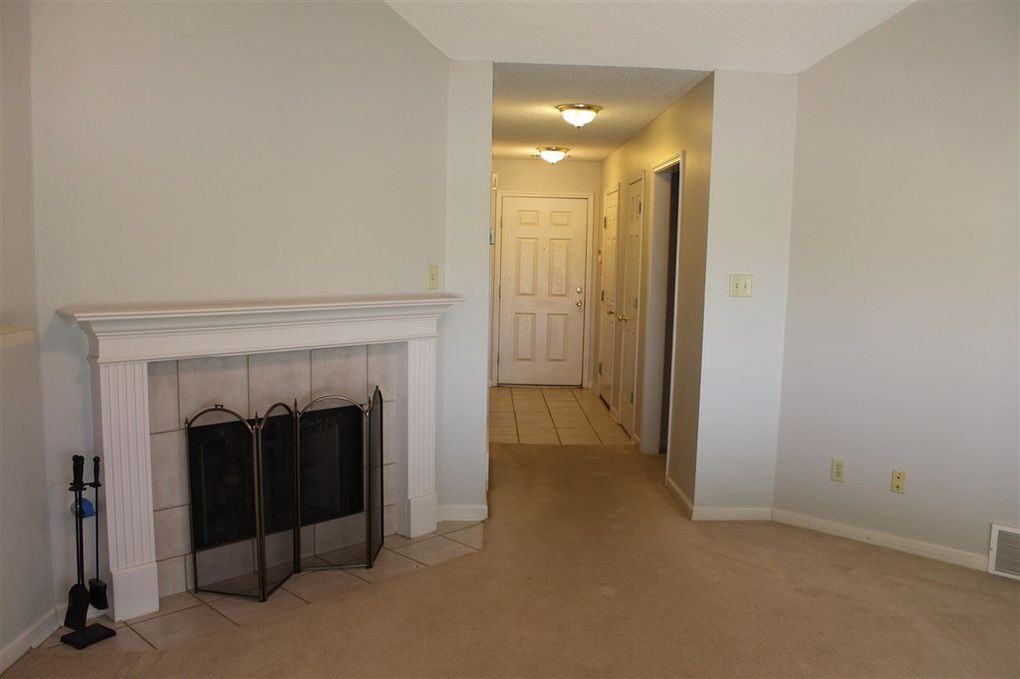 1279 Chatman Way - Photo 2 of 18