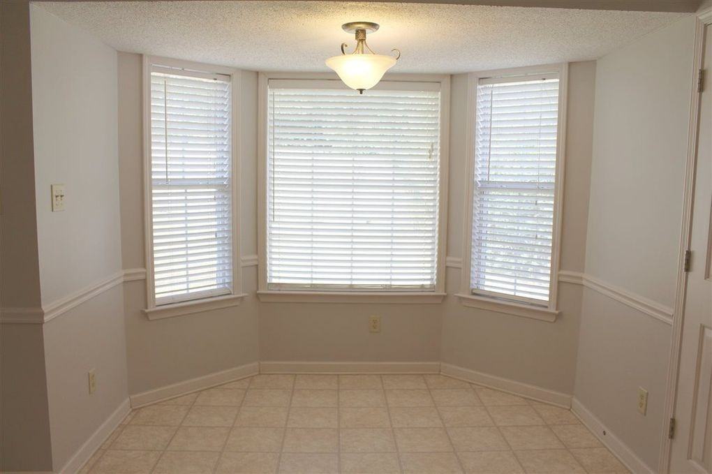 1279 Chatman Way - Photo 7 of 18