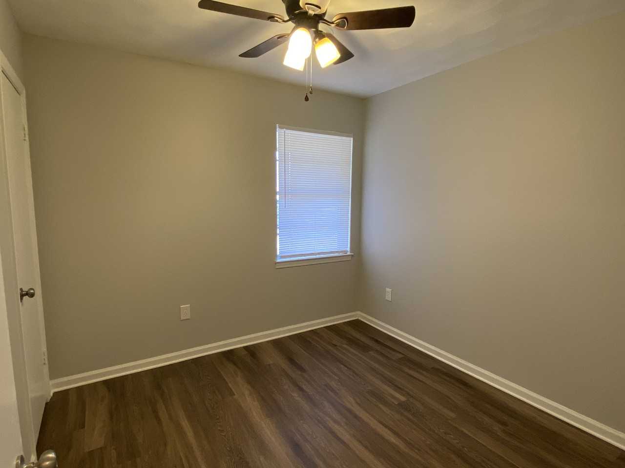 729 Northaven Dr - Photo 7 of 12