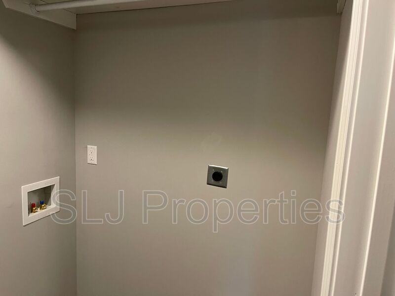 501 E. 8Th C #C - Photo 4 of 7