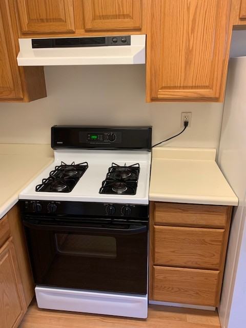 2311 Se Division St #2311 - Photo 3 of 21