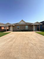 featured image of 1407 Sw Bishop Rd