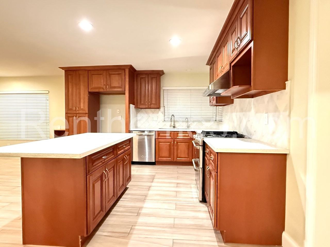 12613 Cabezon Pl - Photo 7 of 31