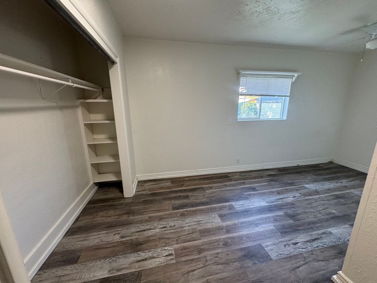 128 E Vidas Ave #C - Photo 6 of 9