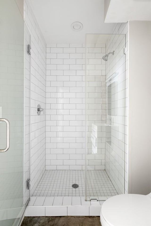195 Smith St - Photo 6 of 19