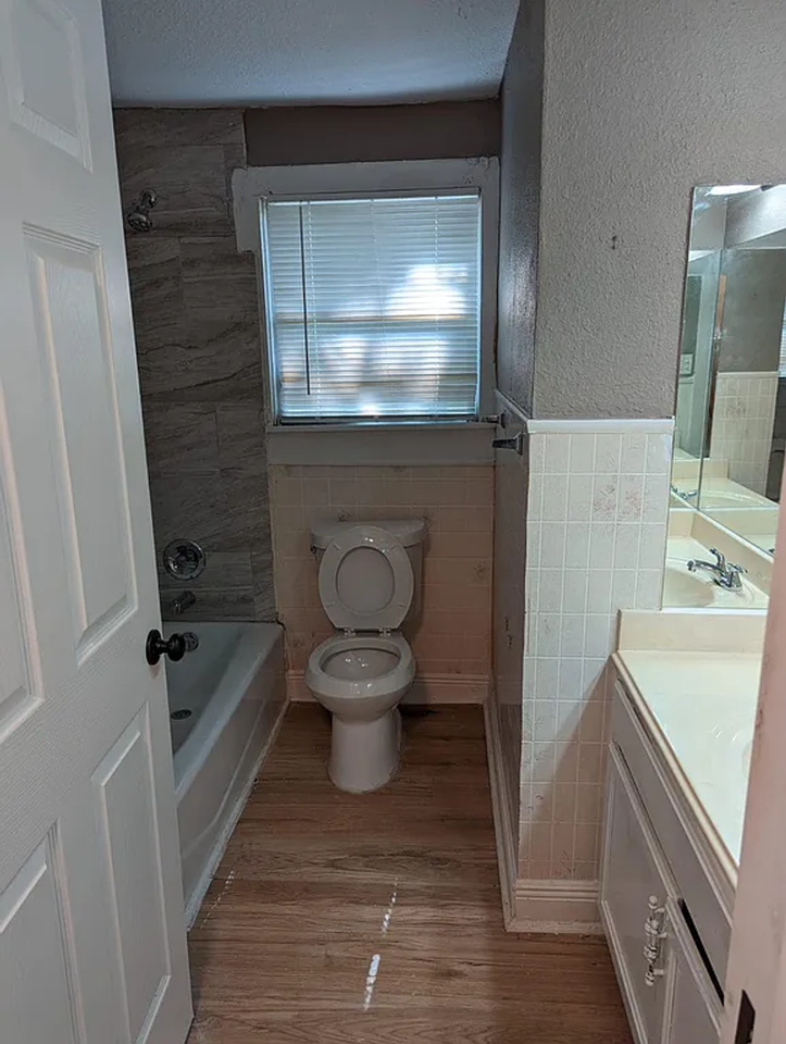 2975 San Jacinto St - Photo 6 of 6