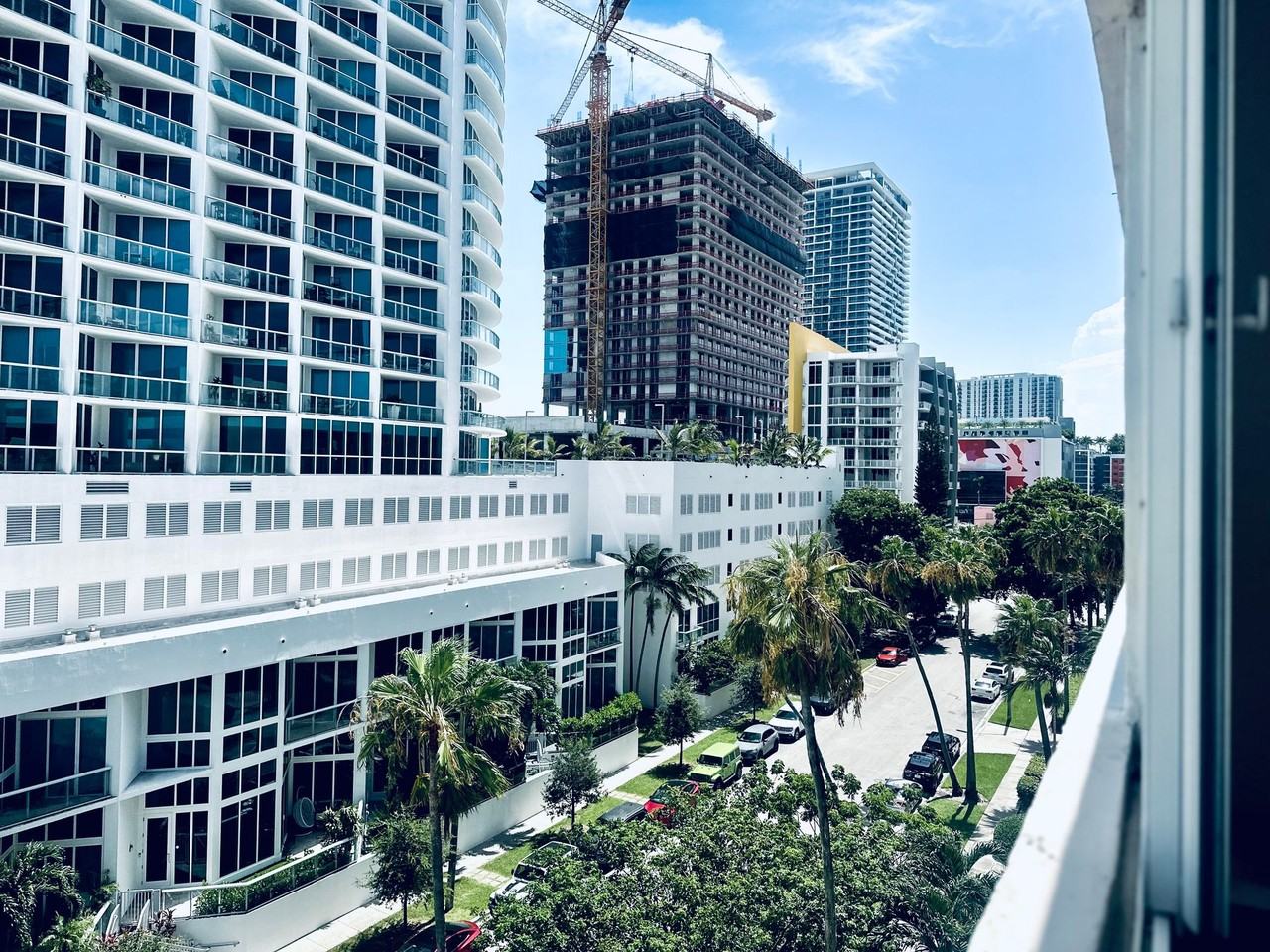 Bay Front Living Without Breaking the Wallet! - Photo 4 of 7