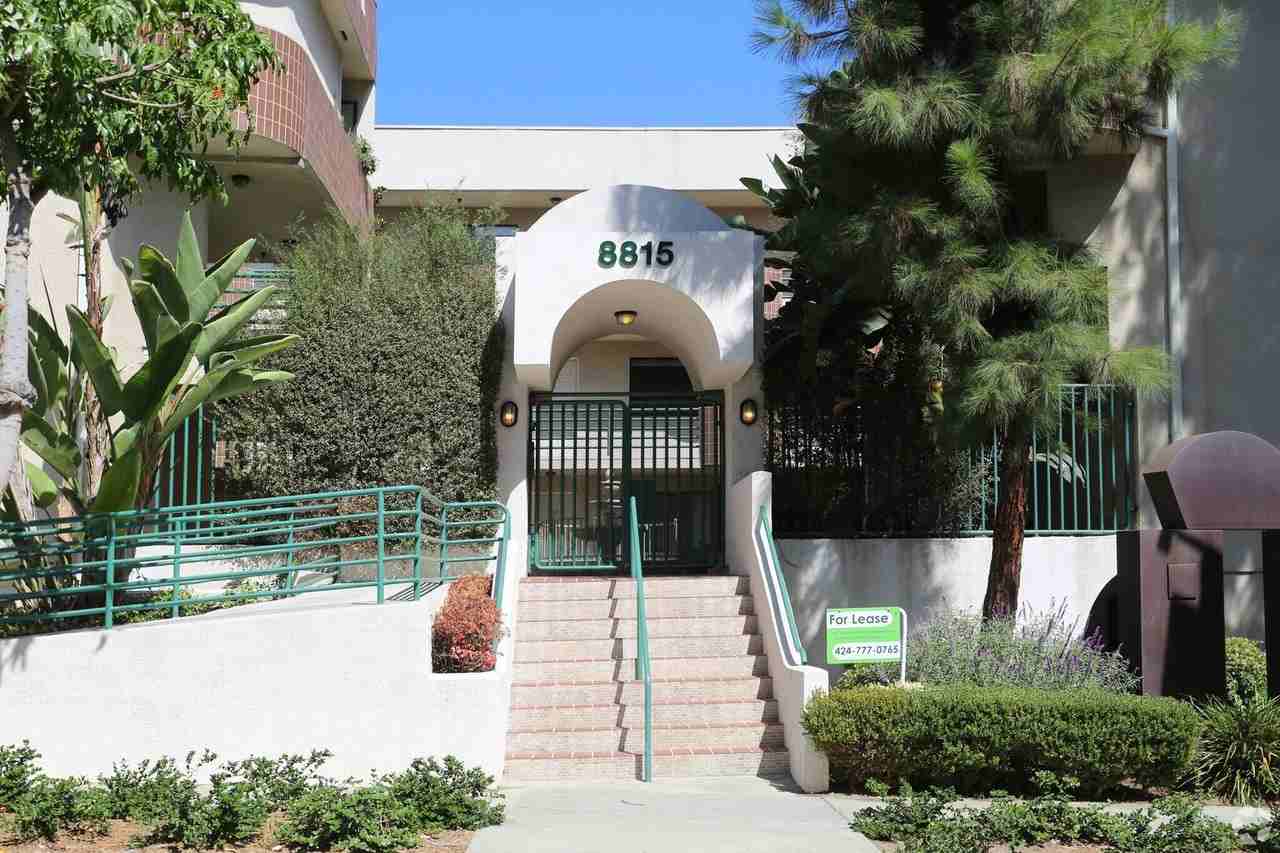 CYN - CYNTHIA GARDENS - Photo 2 of 9