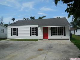 featured image of 330 N 2nd St