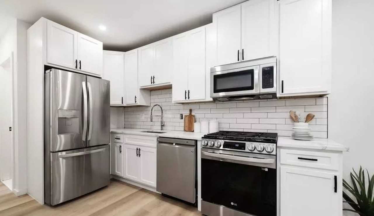 750 19th St Ne #1 - Photo 6 of 15
