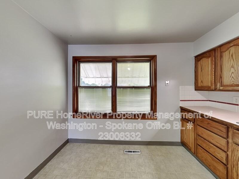 5307 N Cannon St - Photo 5 of 21