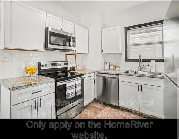 5243 Lyon Ave - Photo 4 of 17