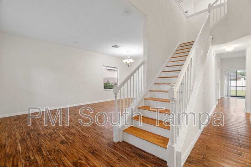 13740 Newport Shores Dr - Photo 6 of 28