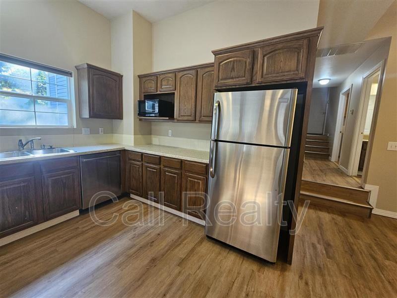 1605 W 13th Ave - Photo 7 of 30