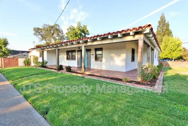 501 J St - Photo 2 of 50