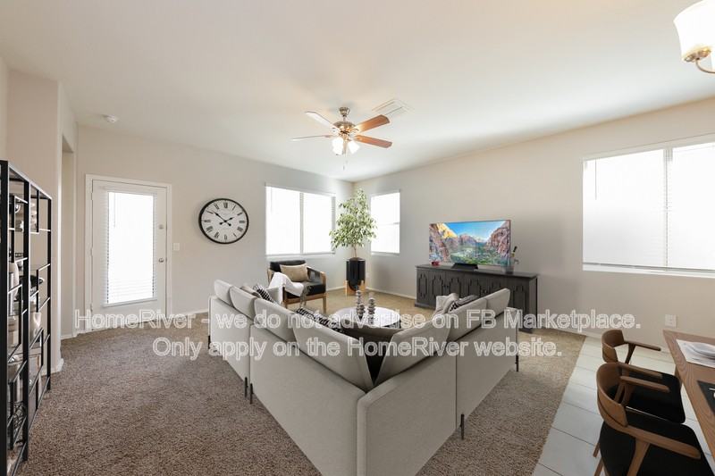 31078 W Fairmount Ave - Photo 3 of 24