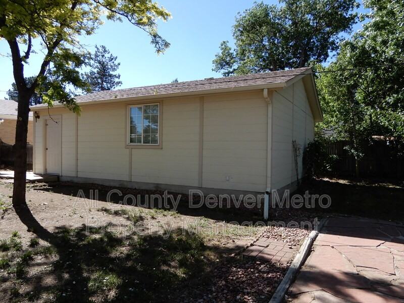 769 Alkire St - Photo 4 of 32