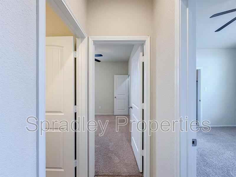 4617 Abergavenny Dr - Photo 3 of 25