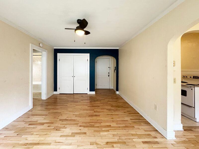 361 W Broadway #3 - Photo 4 of 17