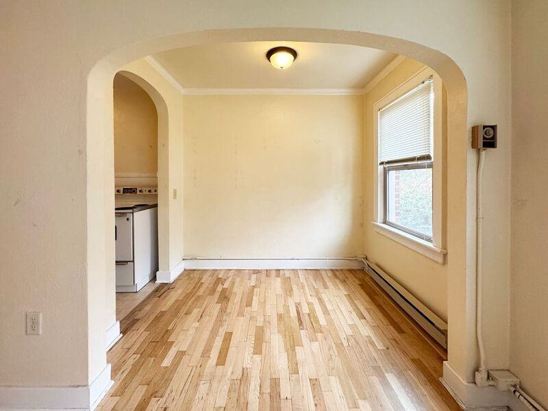 361 W Broadway #3 - Photo 5 of 17