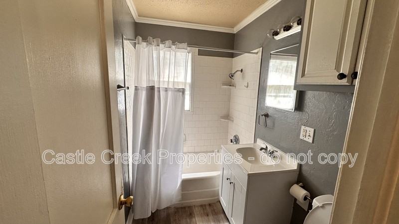 4018 Se 10th St - Photo 7 of 10