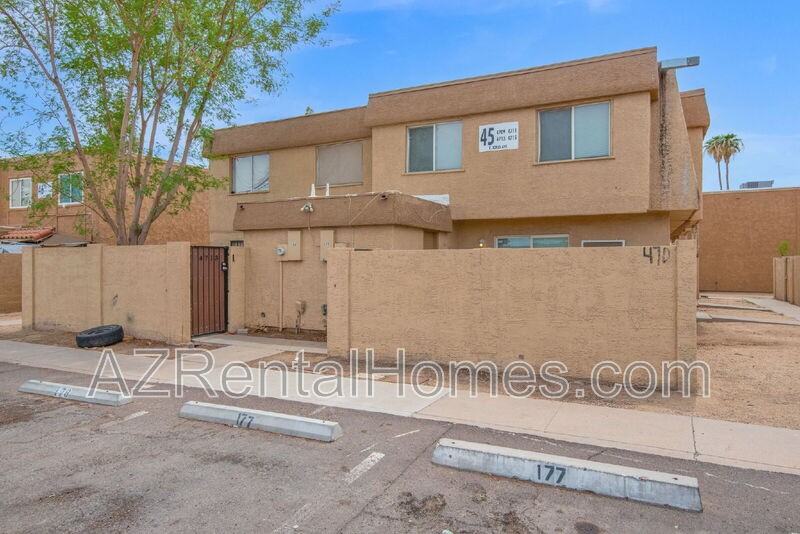 4715 E Jones Ave - Photo 2 of 27