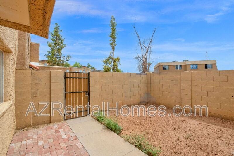 4715 E Jones Ave - Photo 7 of 27