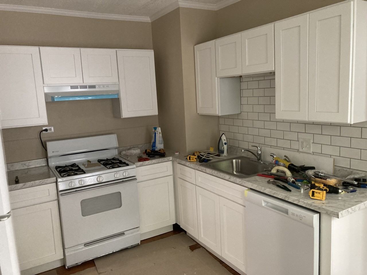 735 Allen St #1 - Photo 2 of 12