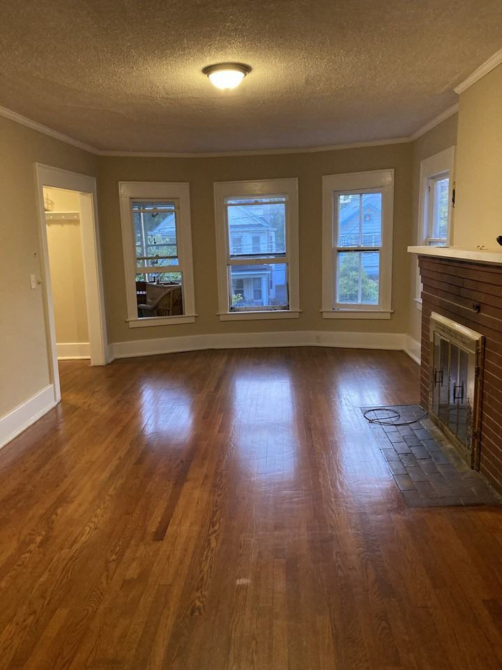 735 Allen St #1 - Photo 6 of 12