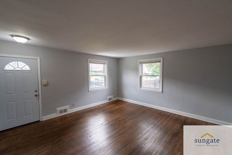 831 N Chapel Gate Ln - Photo 3 of 50