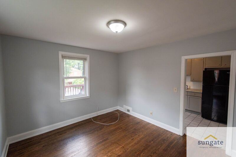 831 N Chapel Gate Ln - Photo 4 of 50