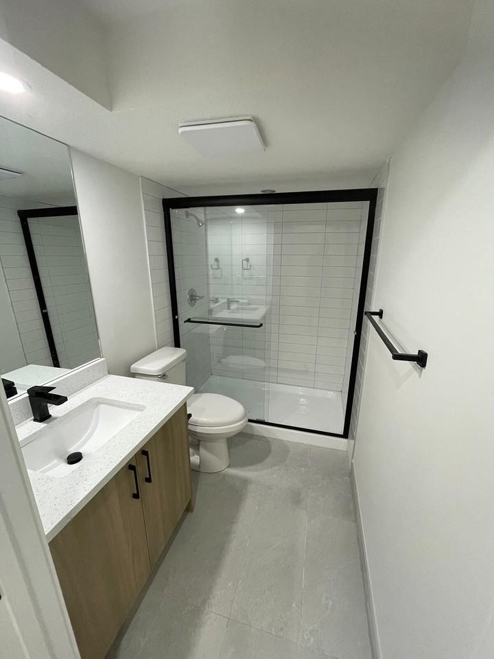 7321 Huntertown Cres Nw - Photo 3 of 14