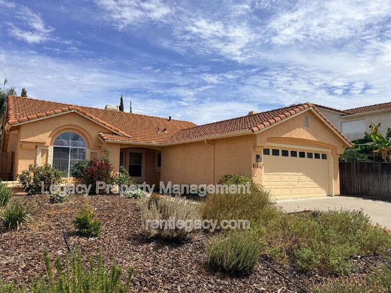 8183 Hanuman Ct - Photo 4 of 27